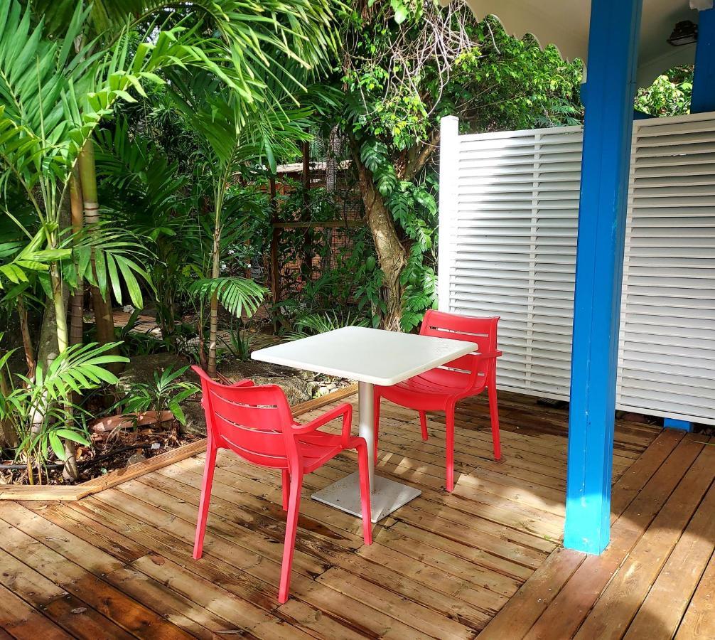 Bungalow Du Jardin Botanique De Deshaies Esterno foto